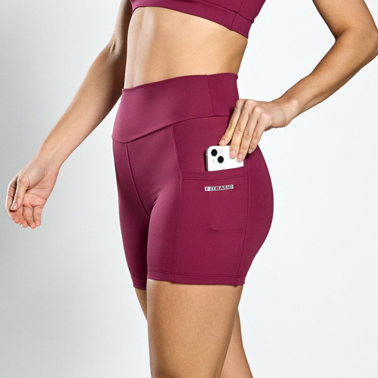 Short Fitness Poliamida Bolsos Laterais Vinho