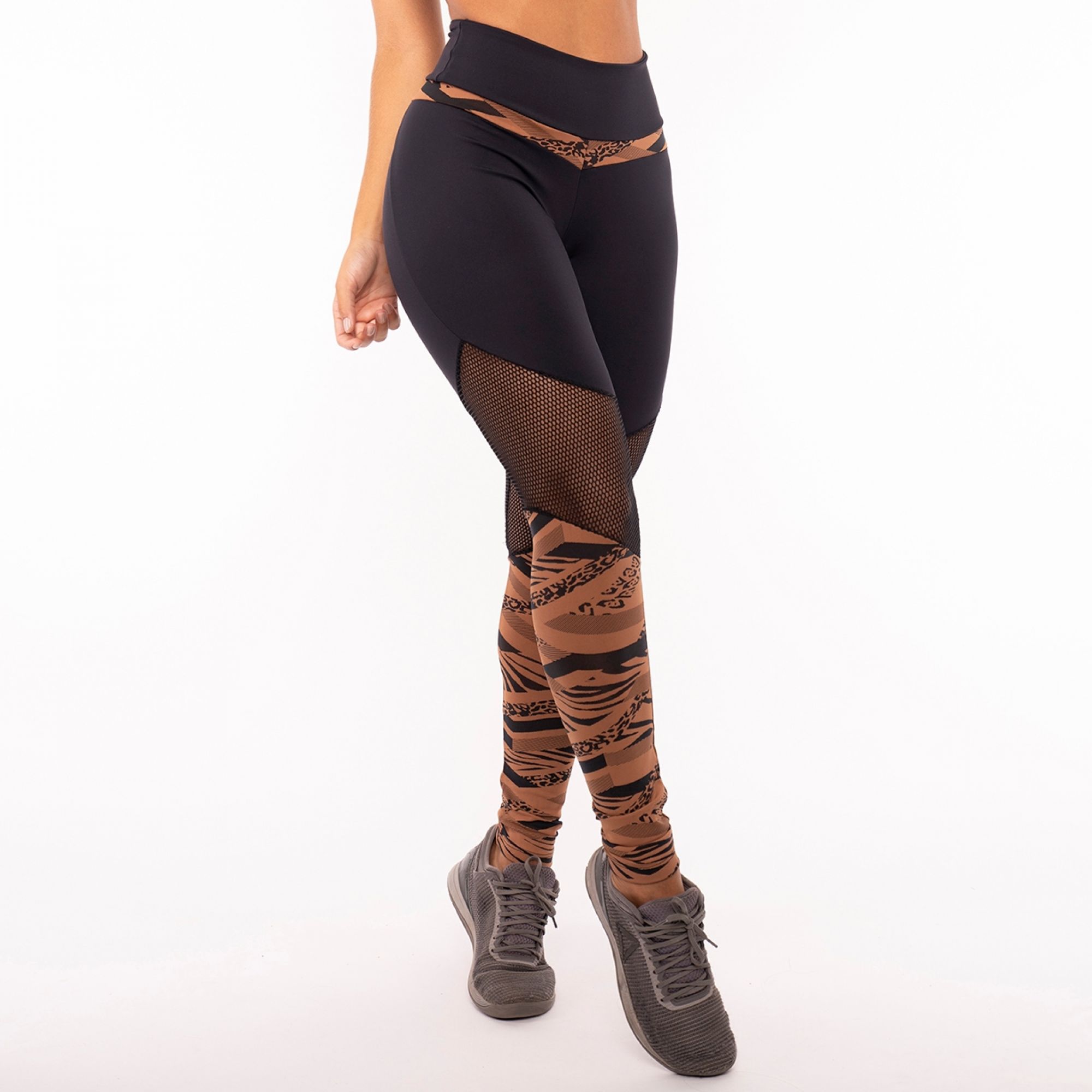 legging onça academia